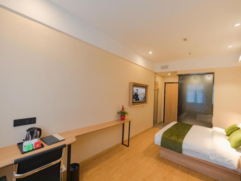 Greentree Inn Shanghai Huangxing Park Subway Station Express Hotel Exterior foto