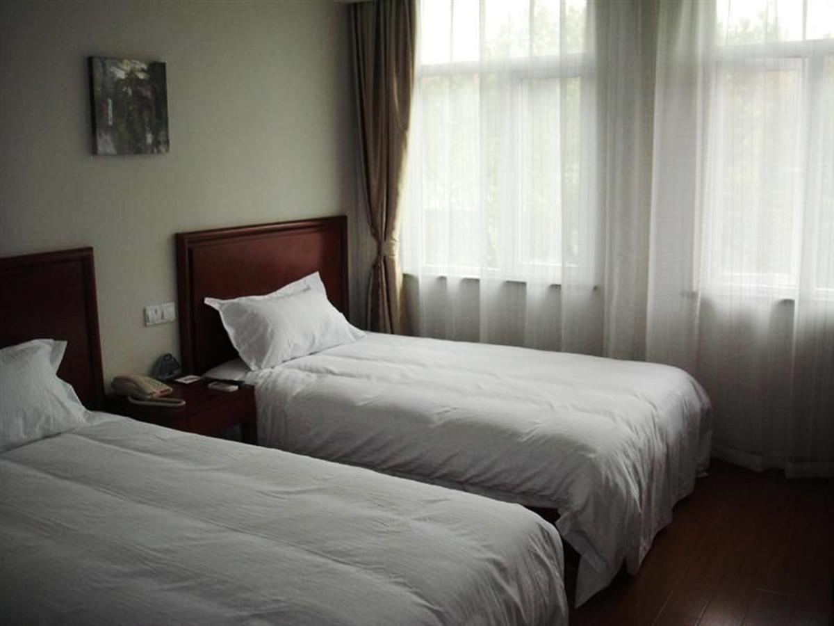 Greentree Inn Shanghai Huangxing Park Subway Station Express Hotel Exterior foto