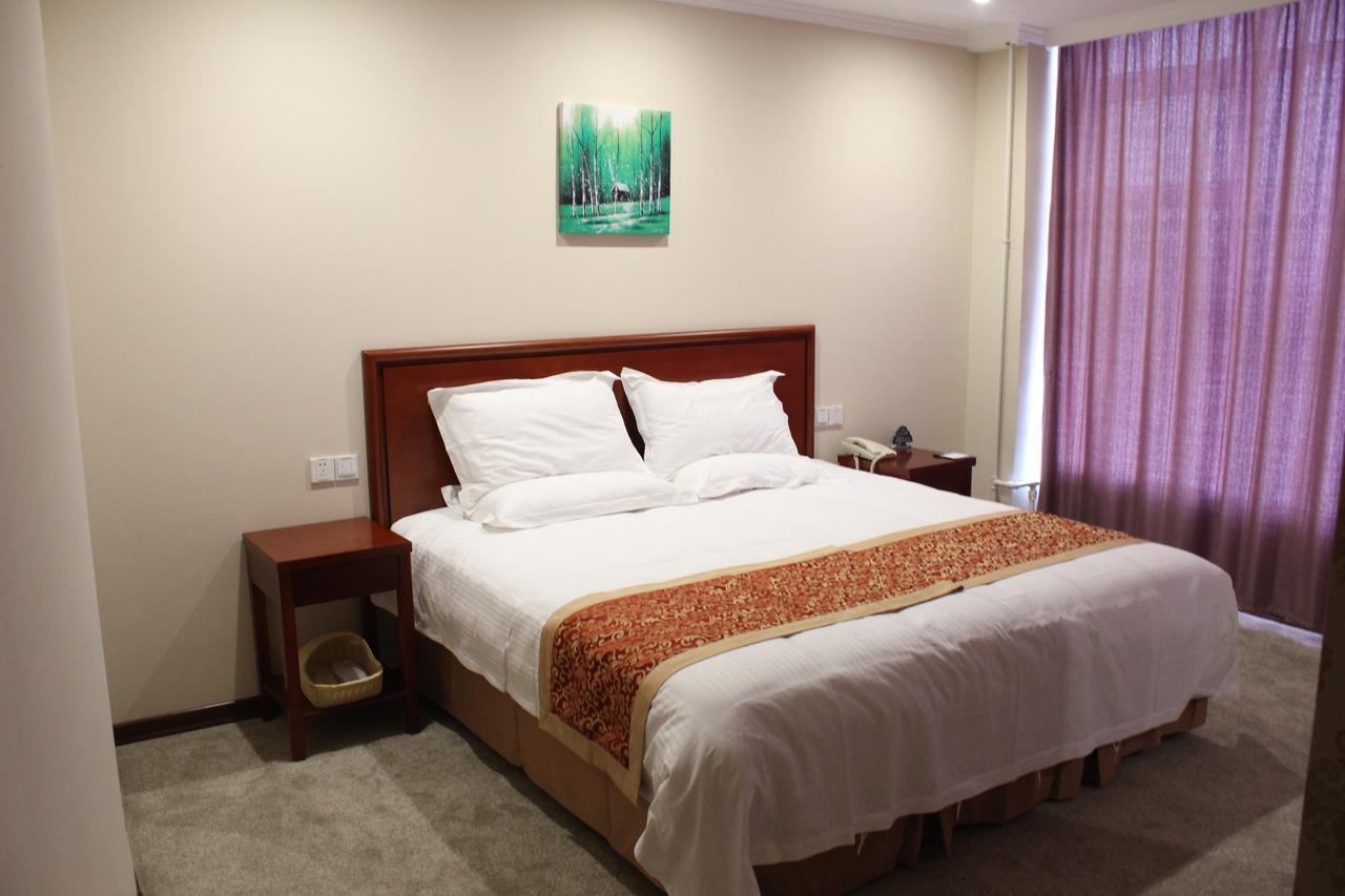 Greentree Inn Shanghai Huangxing Park Subway Station Express Hotel Exterior foto