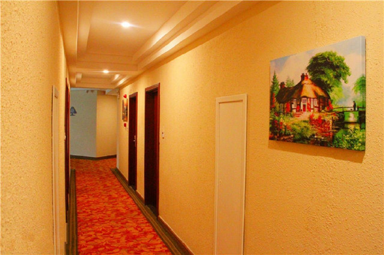 Greentree Inn Shanghai Huangxing Park Subway Station Express Hotel Exterior foto