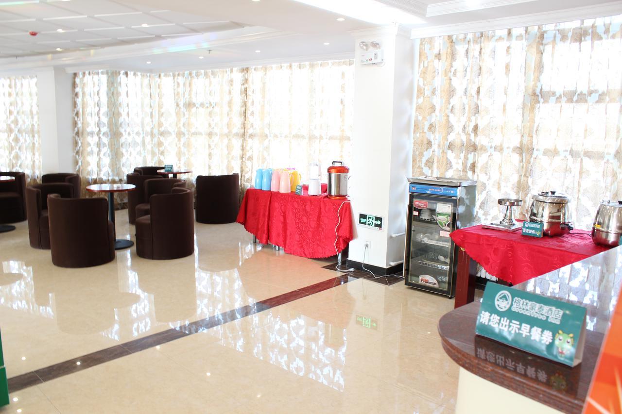 Greentree Inn Shanghai Huangxing Park Subway Station Express Hotel Exterior foto